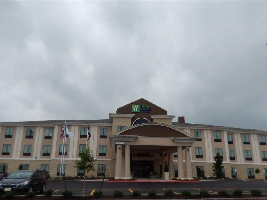 Holiday Inn Express And Suites Schulenburg By Ihg Esterno foto