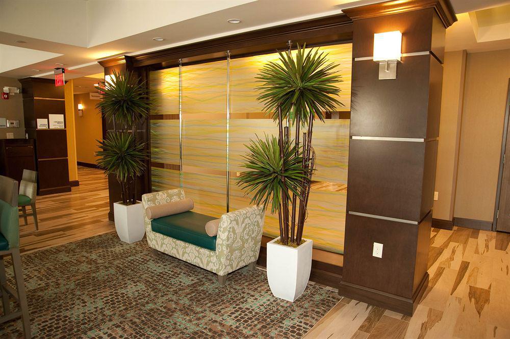 Holiday Inn Express And Suites Schulenburg By Ihg Esterno foto